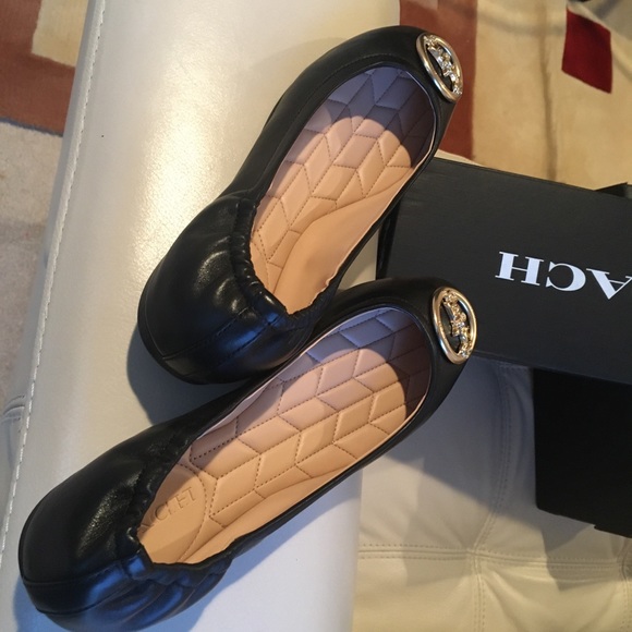 shoes - Picture 6 of 6